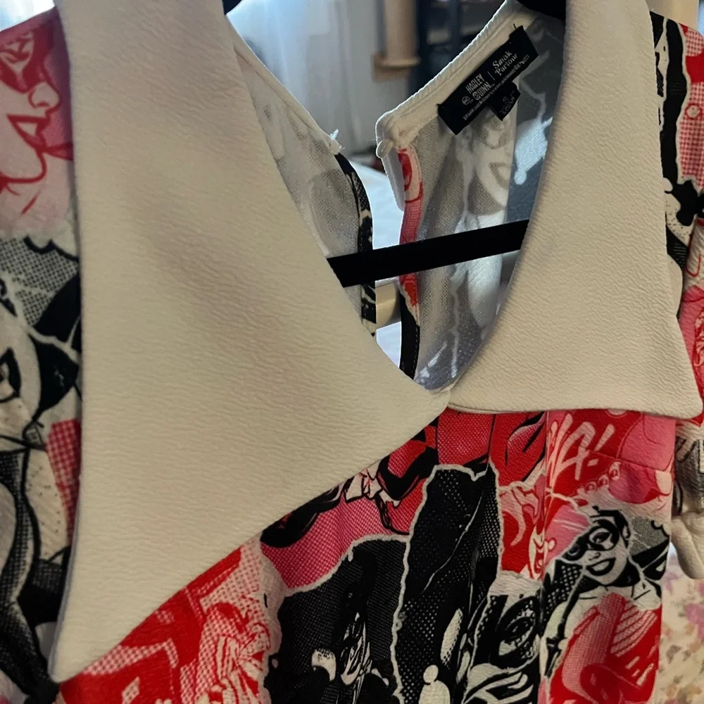 Harley Quinn Comic Print Mini Dress in Black and Pink - Picture 5 of 7